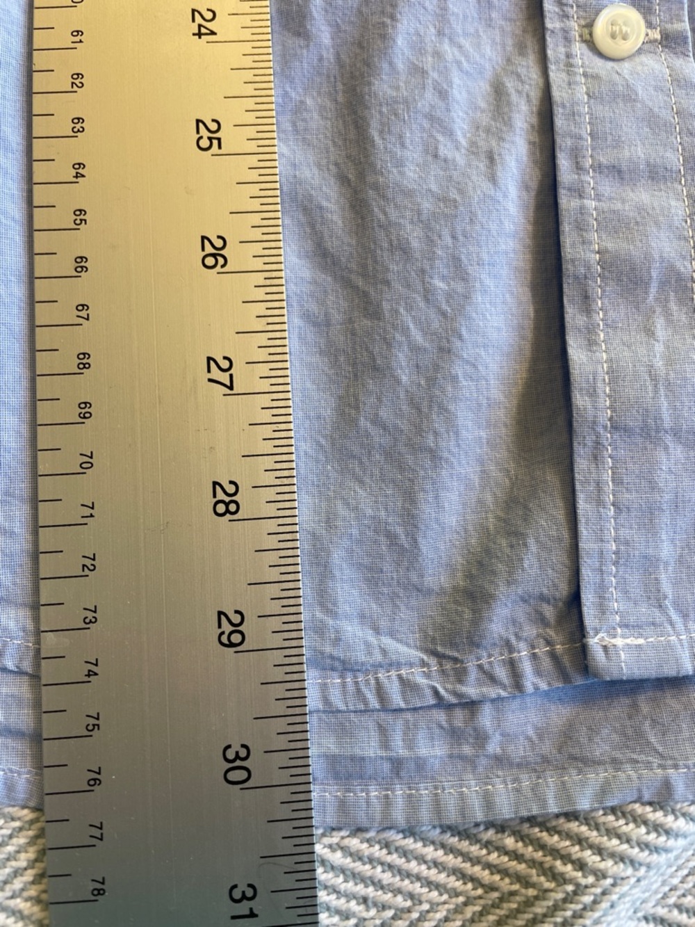 OLD NAVY The CLASSIC SHIRT Slim Fit Lg  Blue Men’s Button Down 100% Cotton Used - Picture 10 of 13